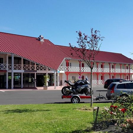 Fasthotel Montmarault Dış mekan fotoğraf