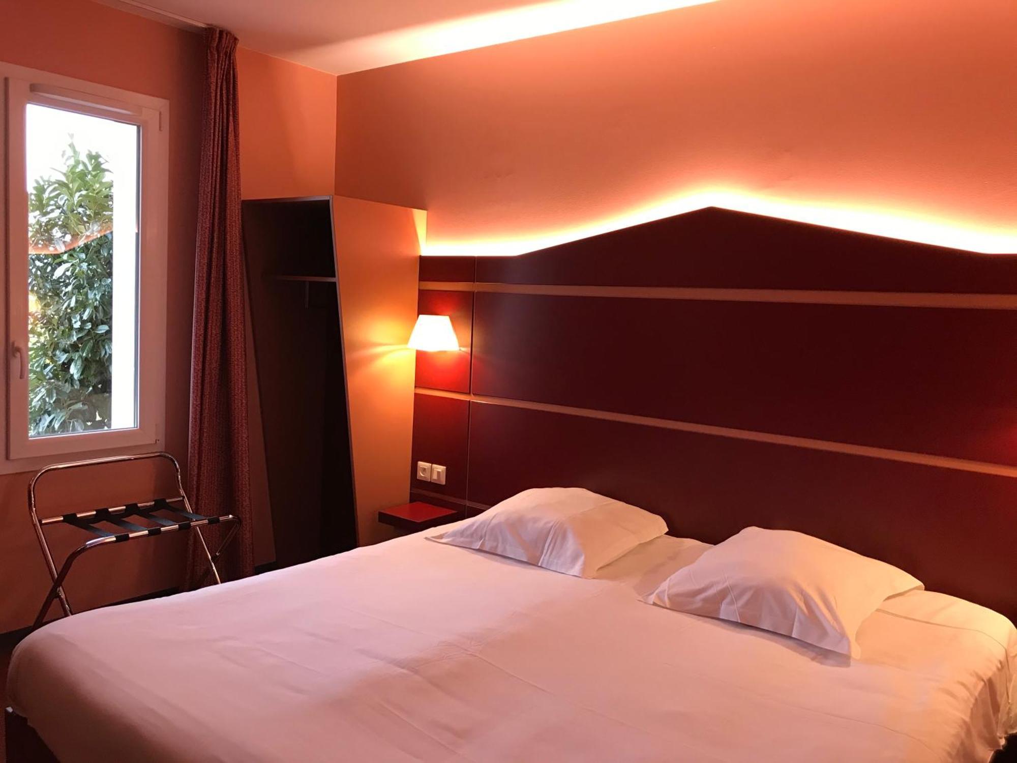 Fasthotel Montmarault Dış mekan fotoğraf