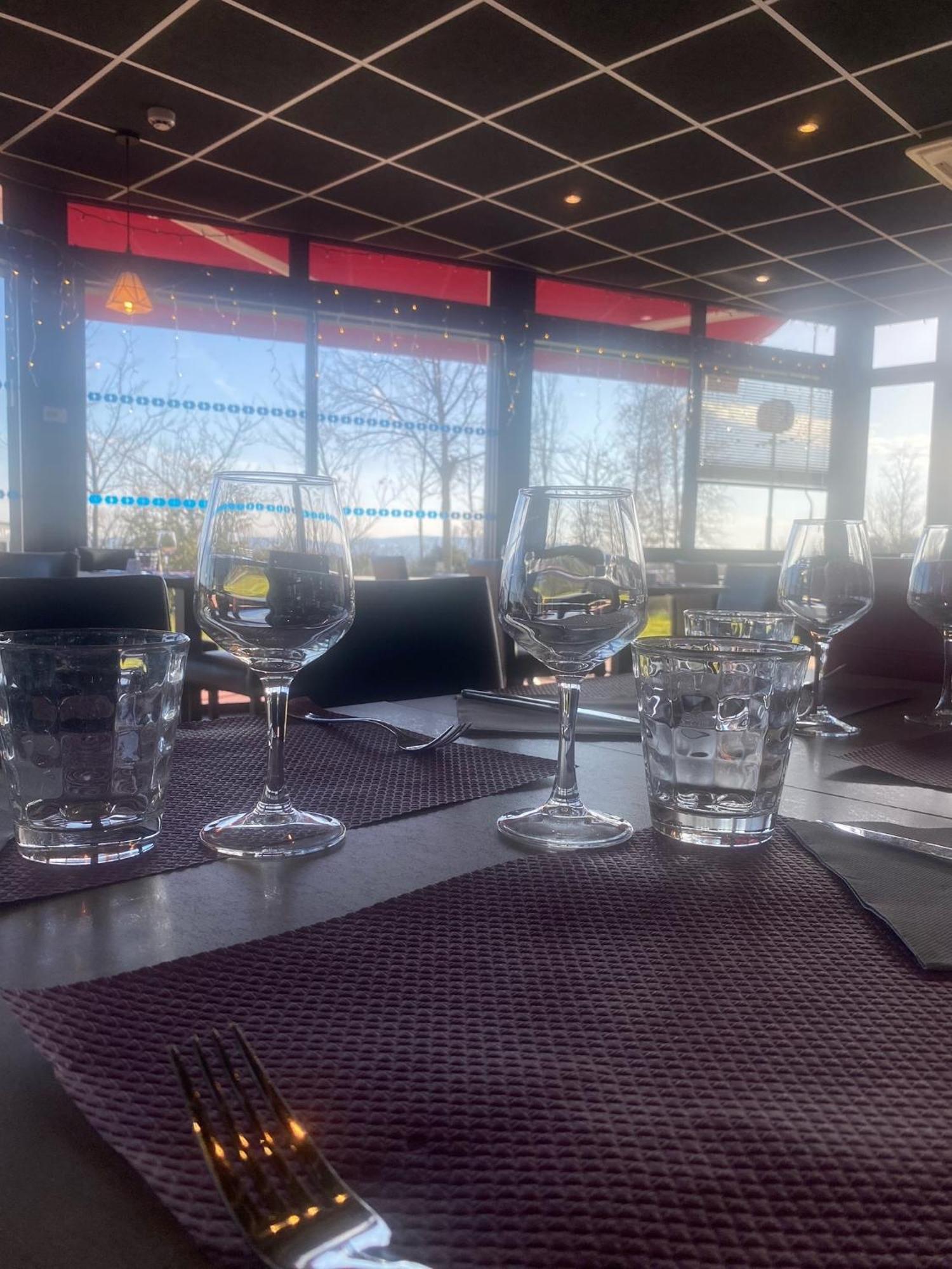 Fasthotel Montmarault Dış mekan fotoğraf