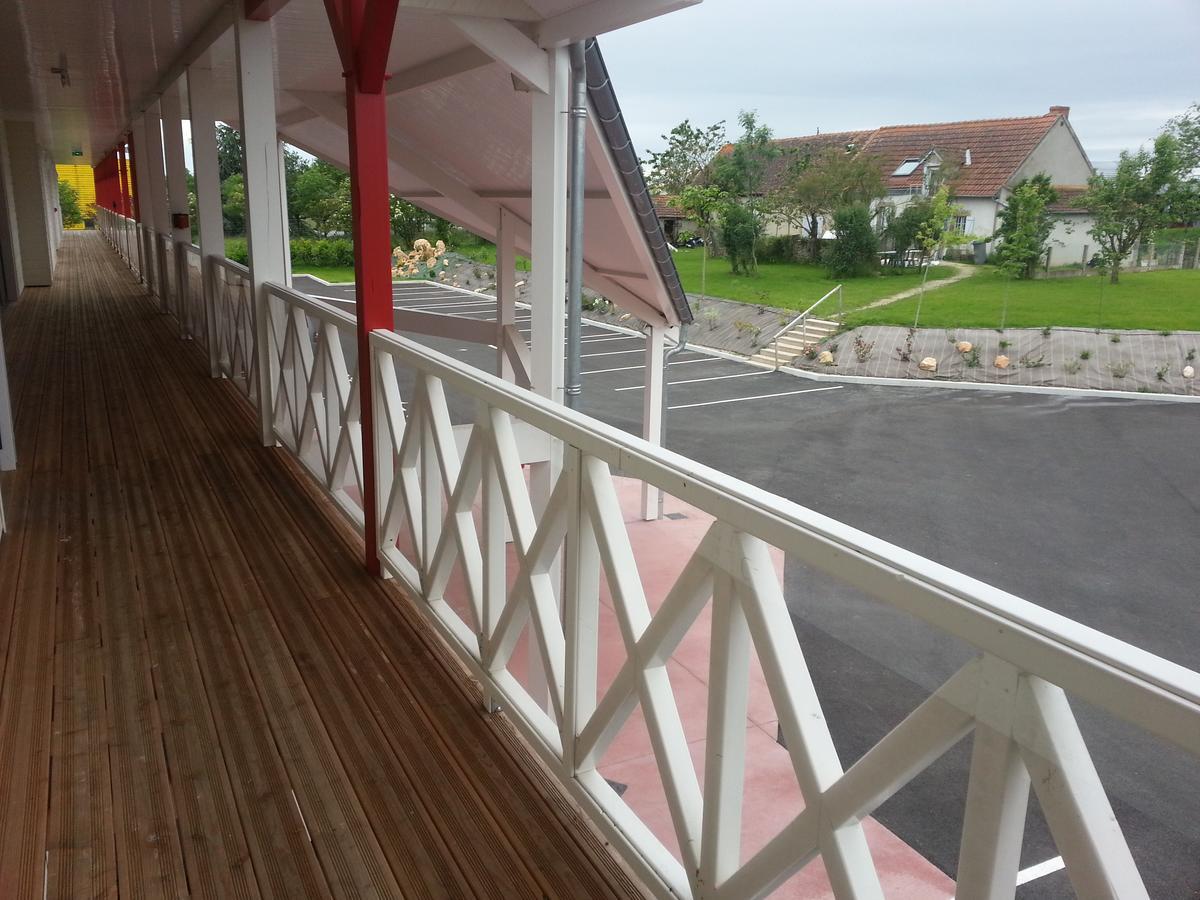 Fasthotel Montmarault Dış mekan fotoğraf
