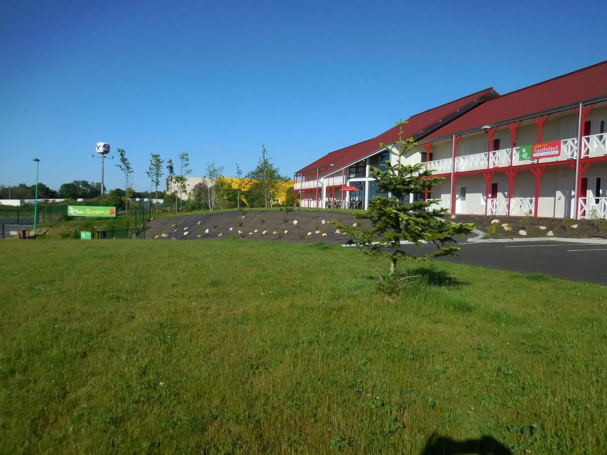 Fasthotel Montmarault Dış mekan fotoğraf
