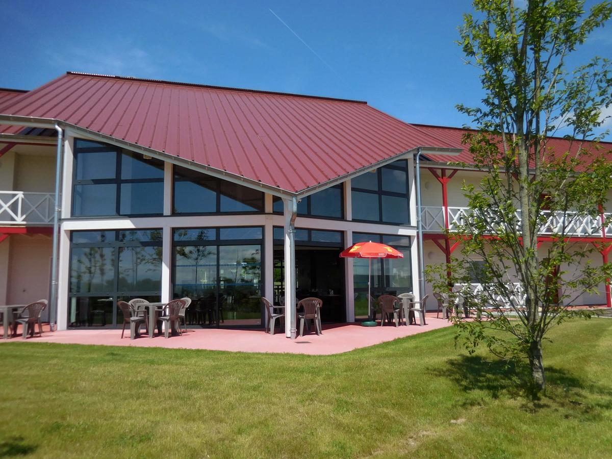 Fasthotel Montmarault Dış mekan fotoğraf